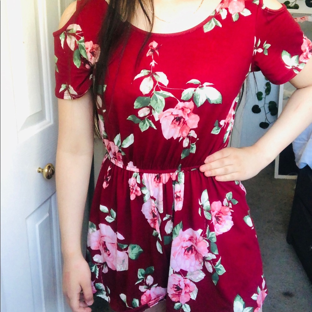 Short romper - Picture 2 of 3